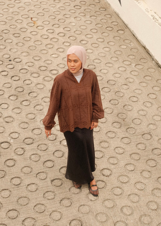 Embroided Lace LS Blouse